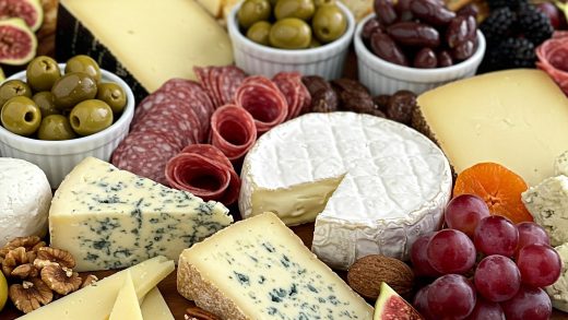 What Cheese Goes on A Charcuterie Board